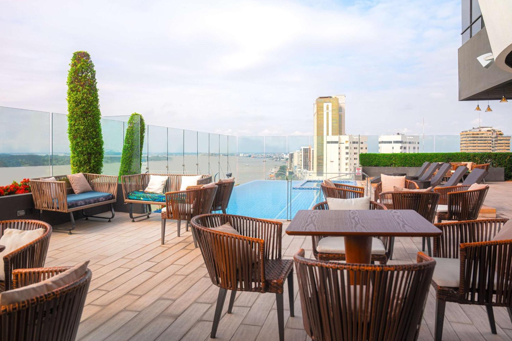 Doubletree By Hilton Guayaquil Hotel Exterior foto